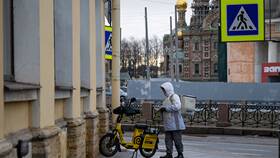 Причины ограниченной зоны доставки сервиса «Самокат» в Pull and Bear